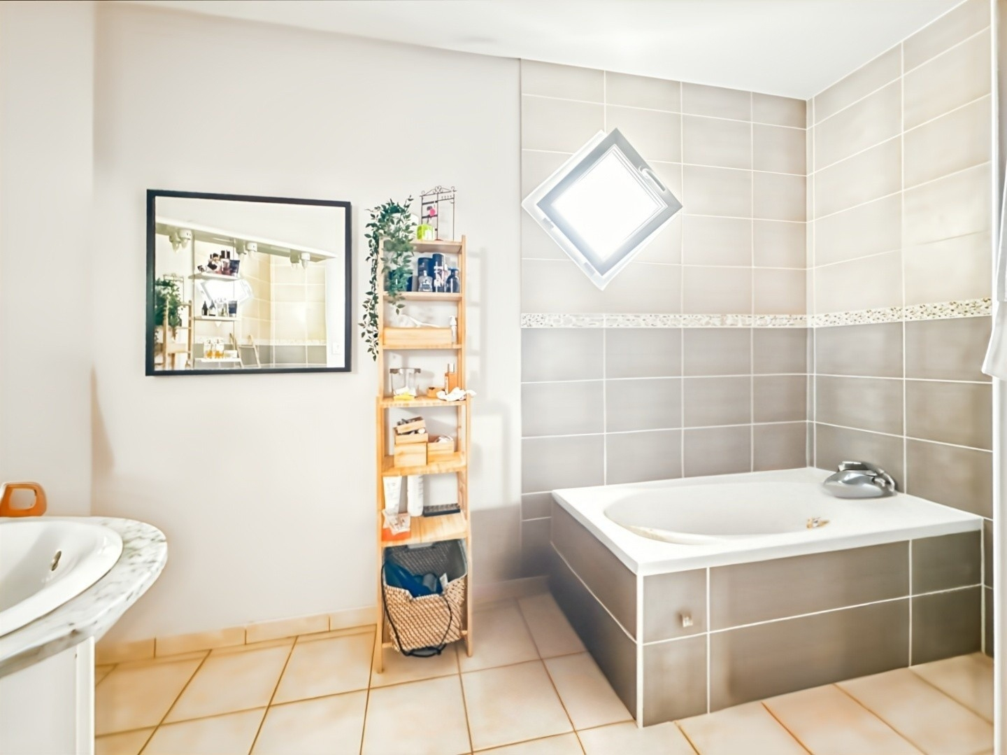 Maison T7 à Louvigne