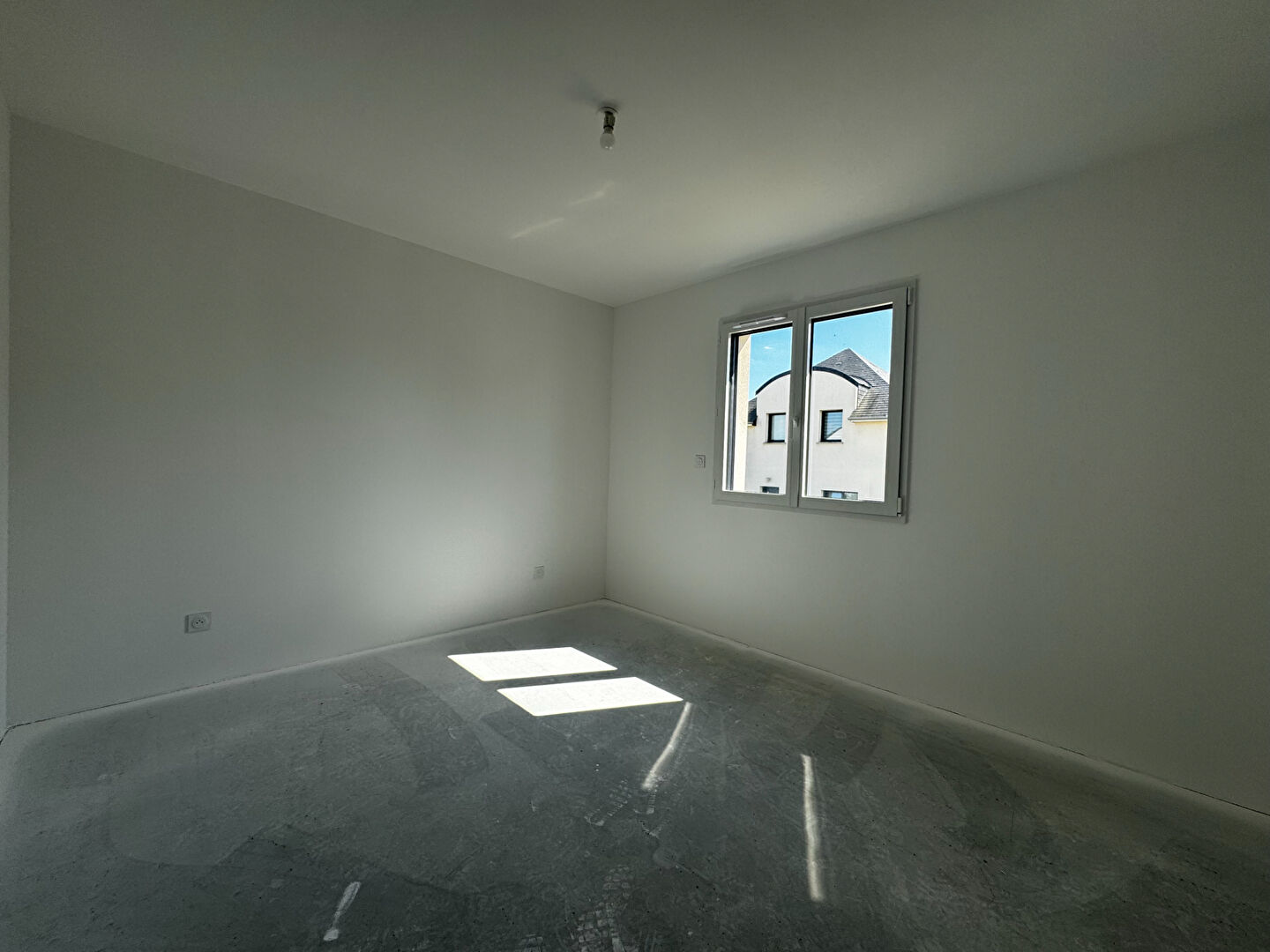 Maison T5 à Montigne le brillant