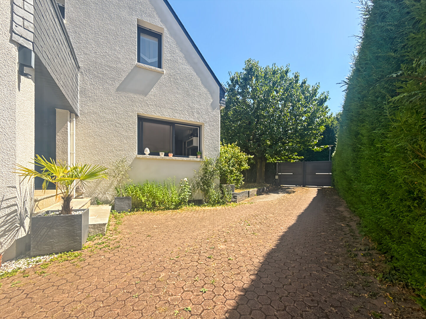 Maison T9 à Rennes