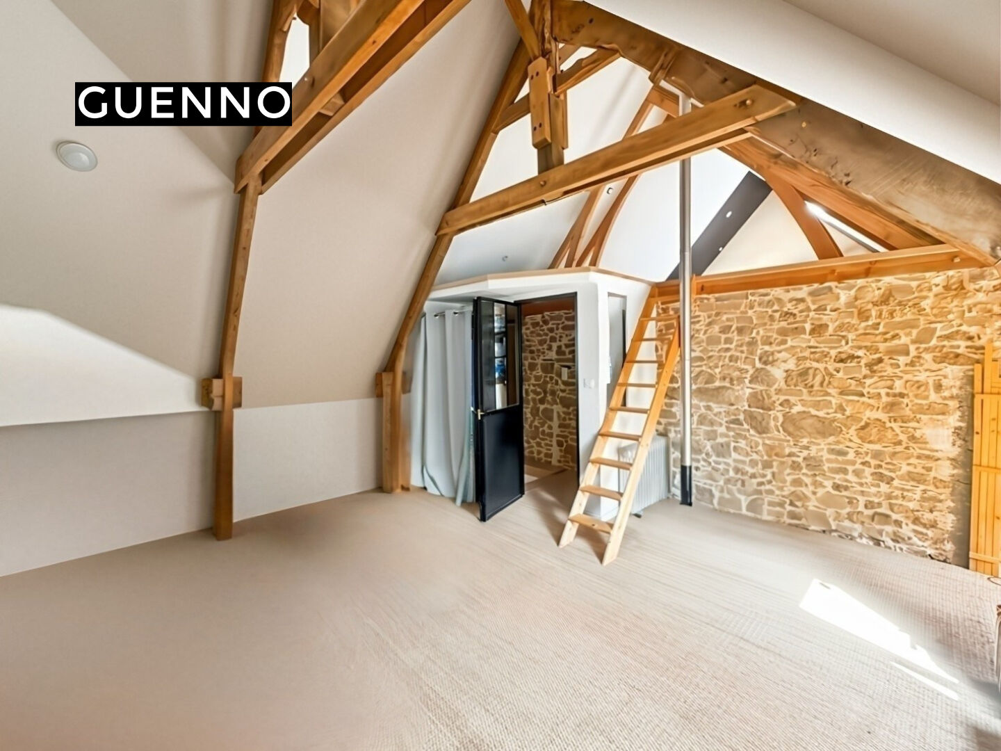 Maison T6 à Guichen
