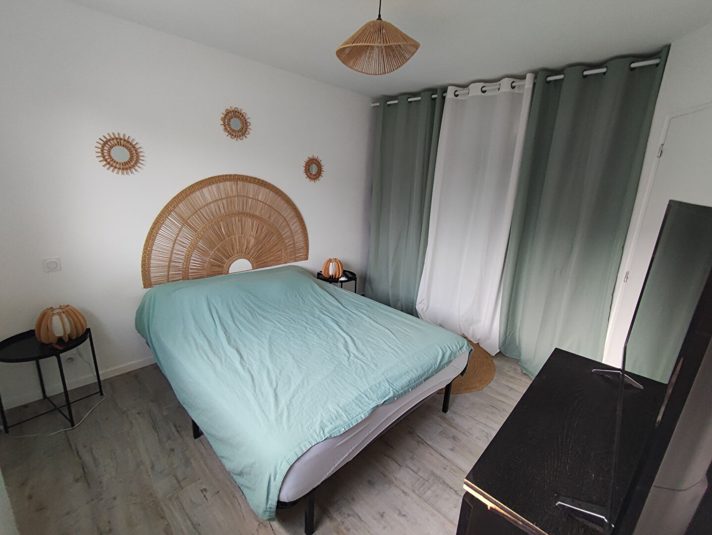 Maison T6 à Dourdain