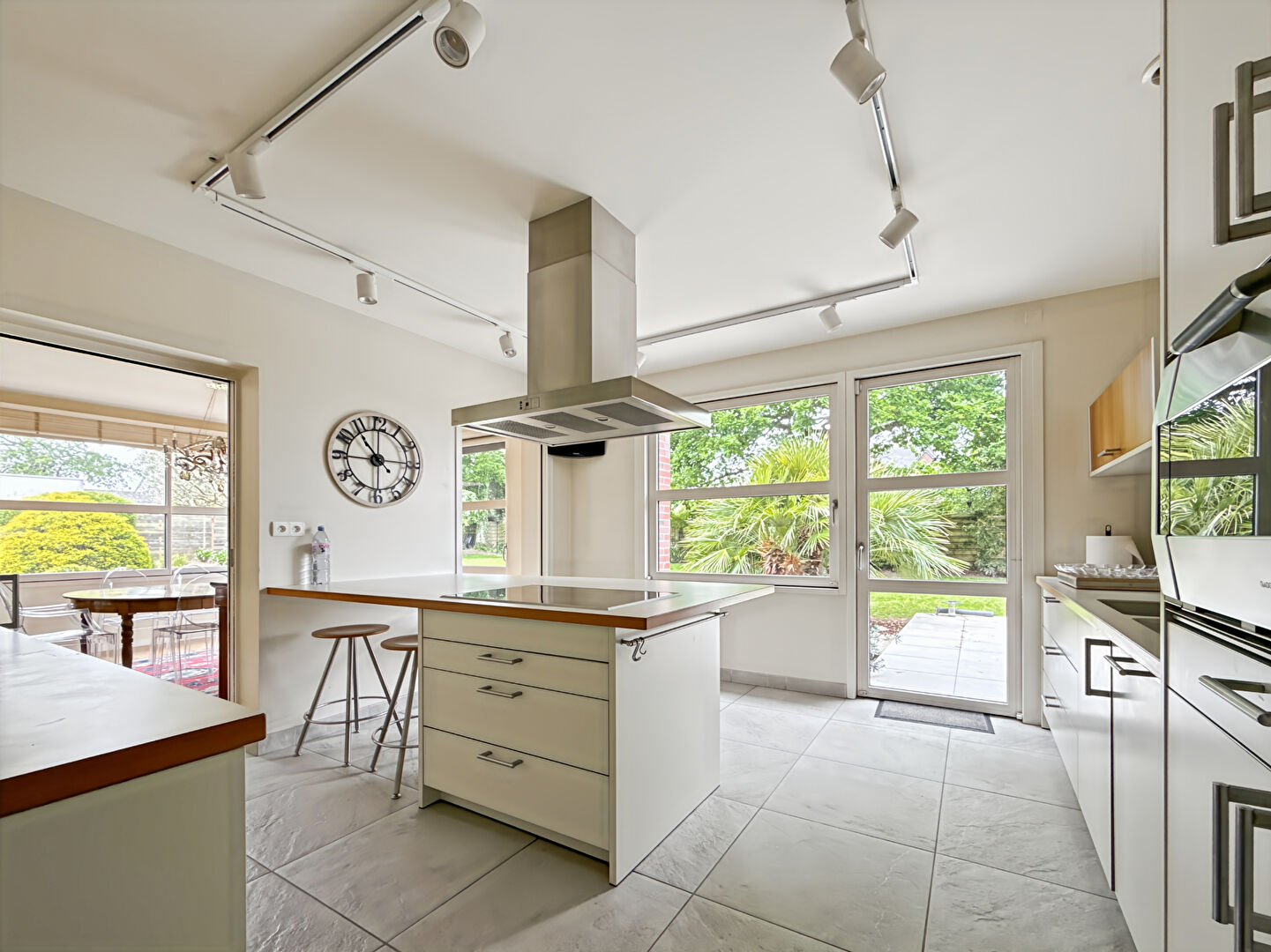 Maison T6 à Pace