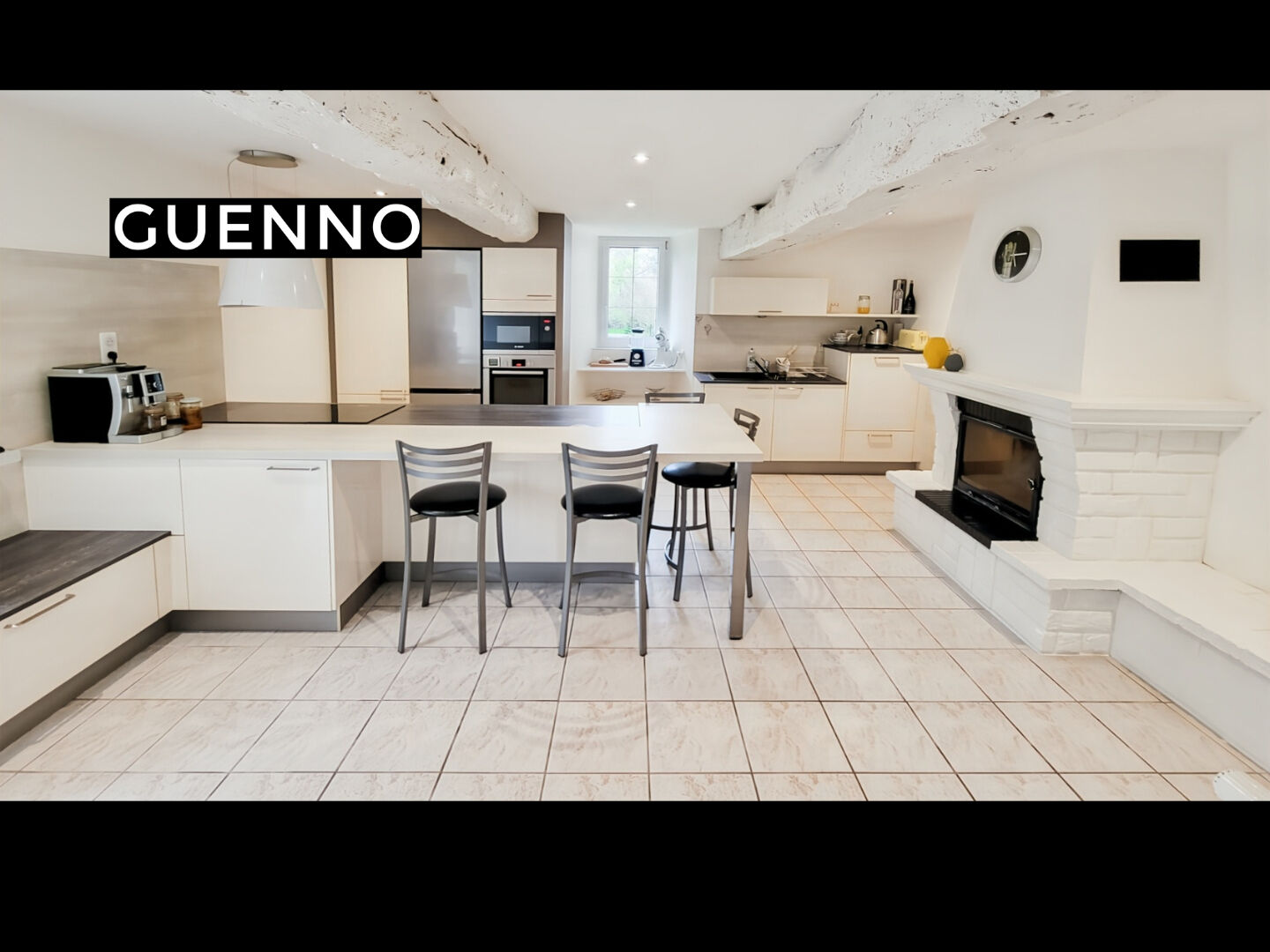 Maison T9 à Guignen