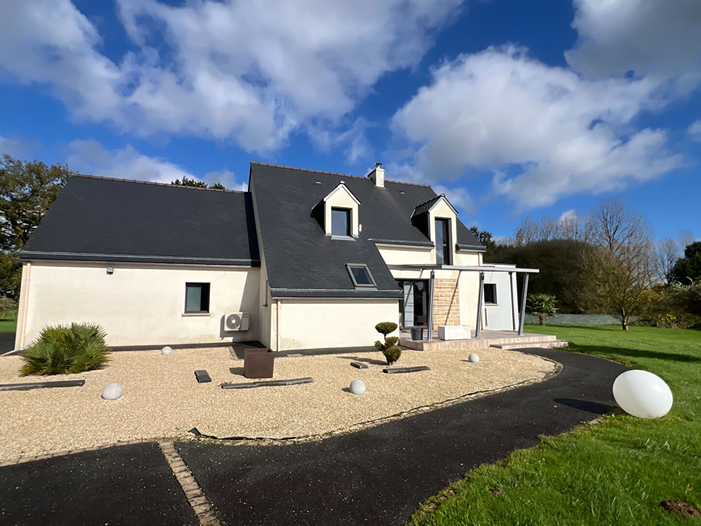 Maison T8 à Cardroc