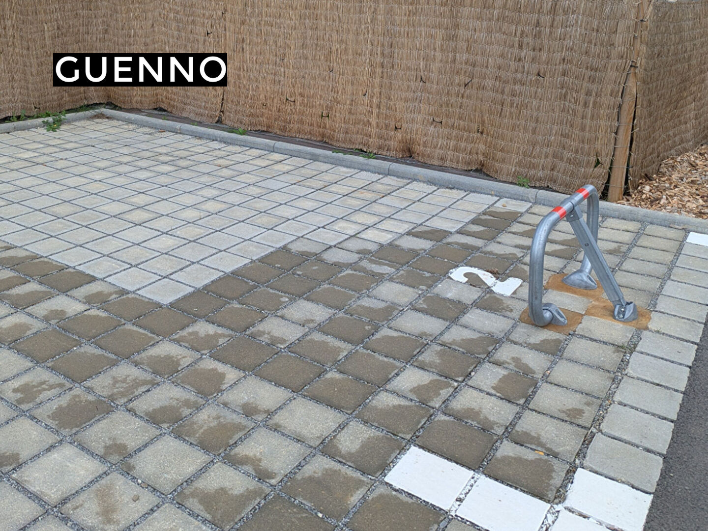 Parking  aérien à  Acigné -