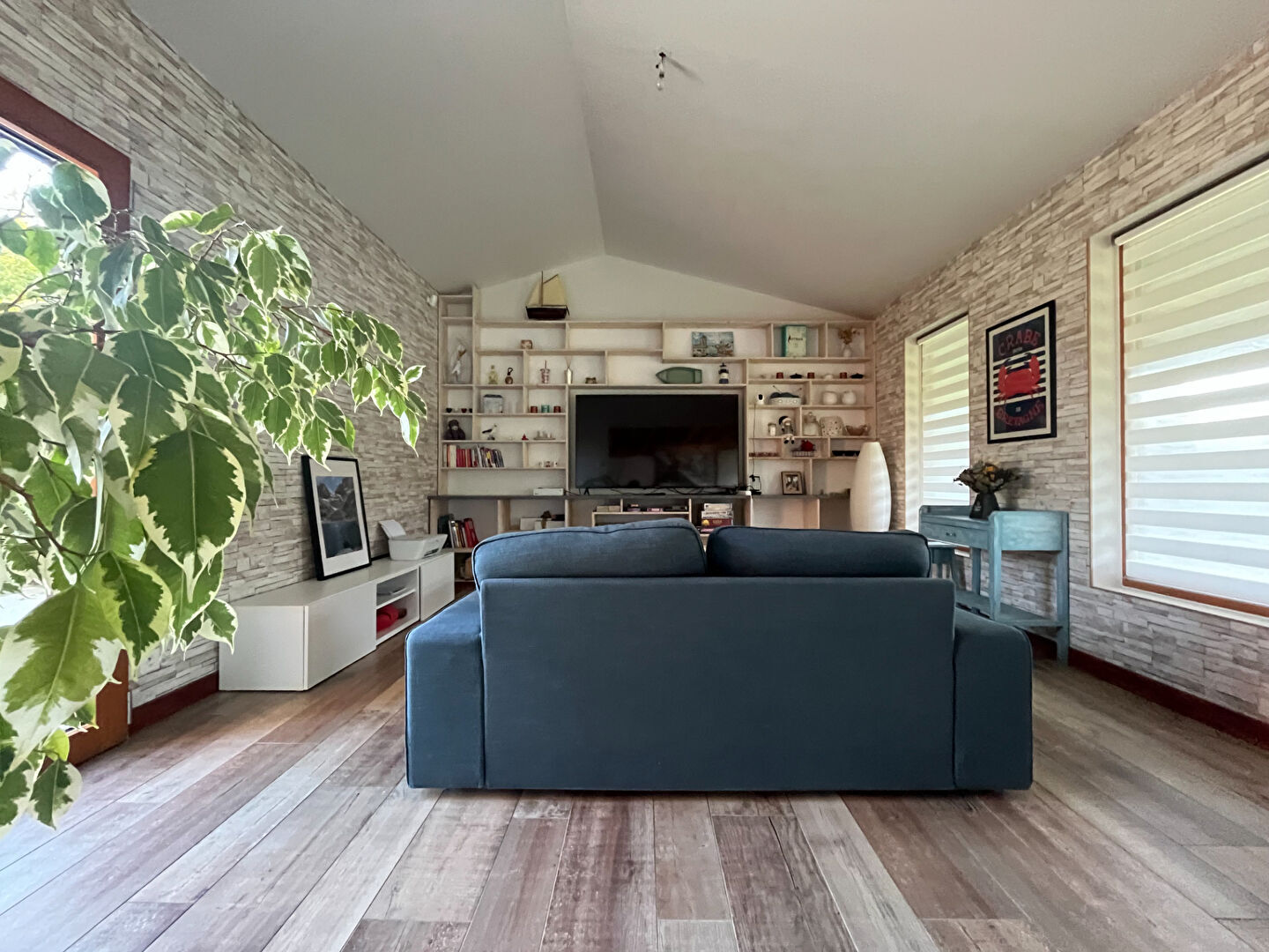 Maison T6 à La chapelle chaussee