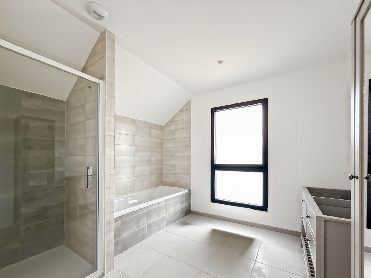 Maison T6 à Romille