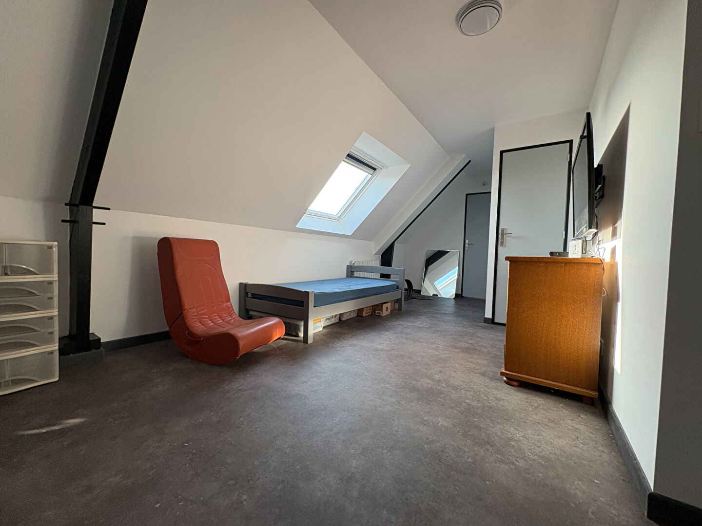 Maison T6 à Aucaleuc