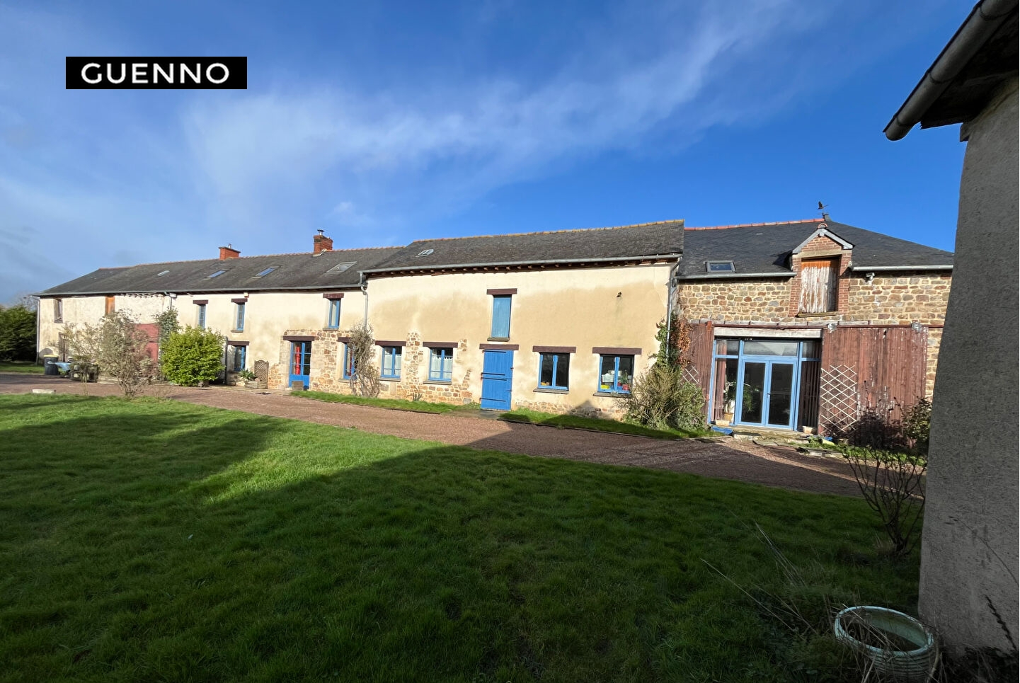 Maison T8 à Irodouer