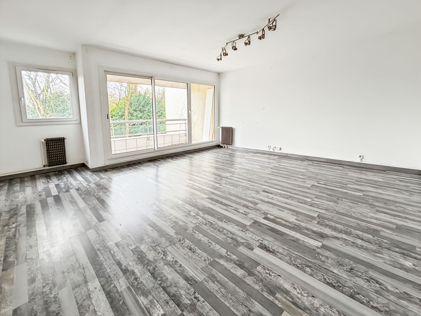 Appartement T4 à 35000