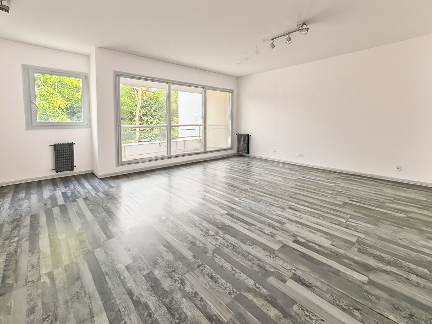 Appartement T4 à 35000