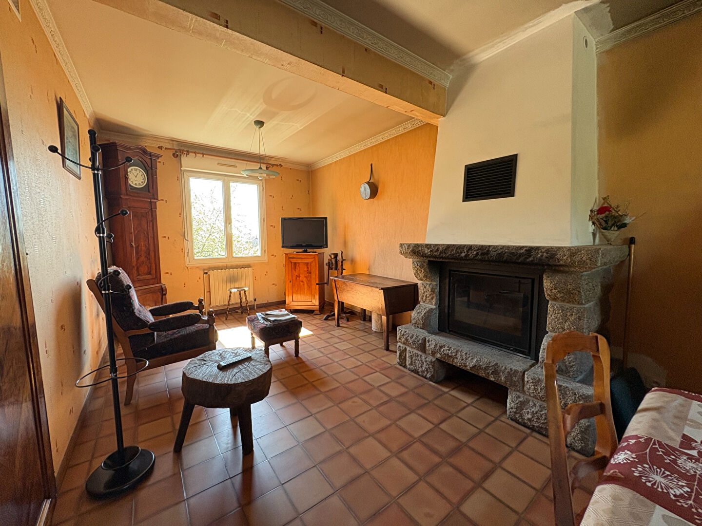 Maison T7 à Bazouges la perouse