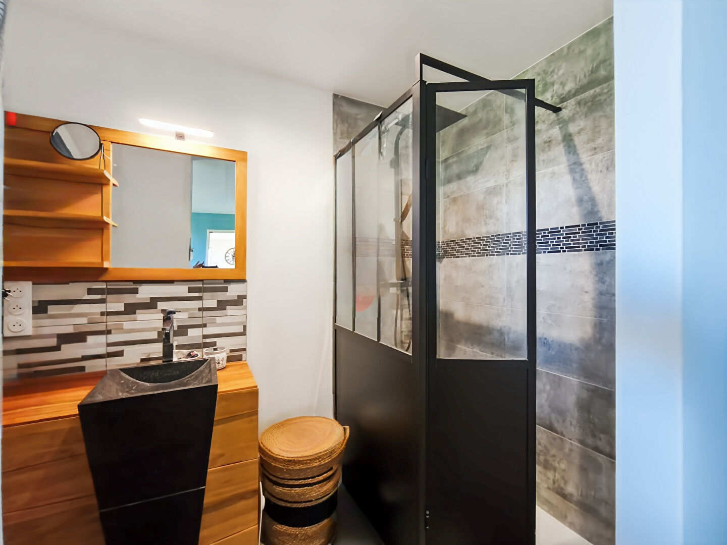 Maison T7 à Saint aubin d aubigne