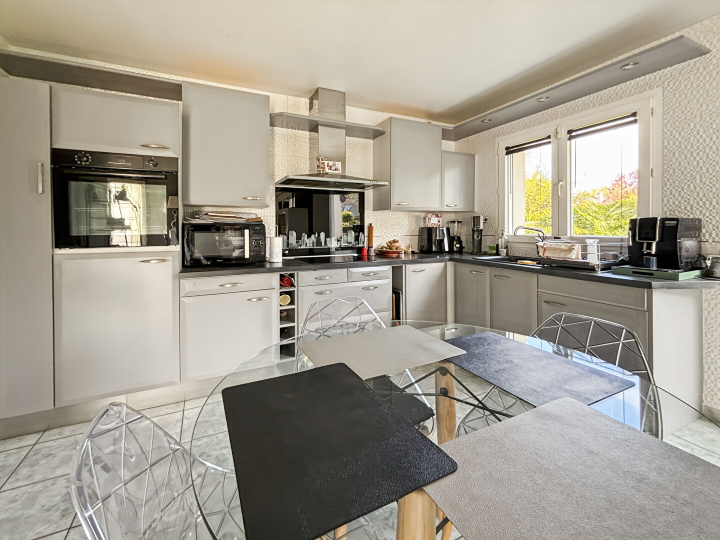 Maison T6 à Saint gregoire