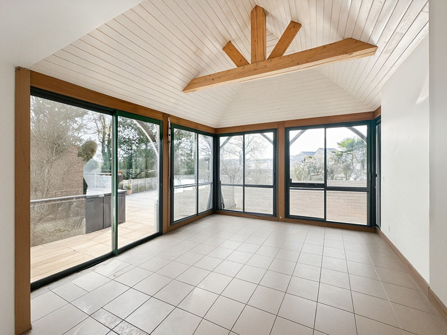 Maison T8 à Liffre