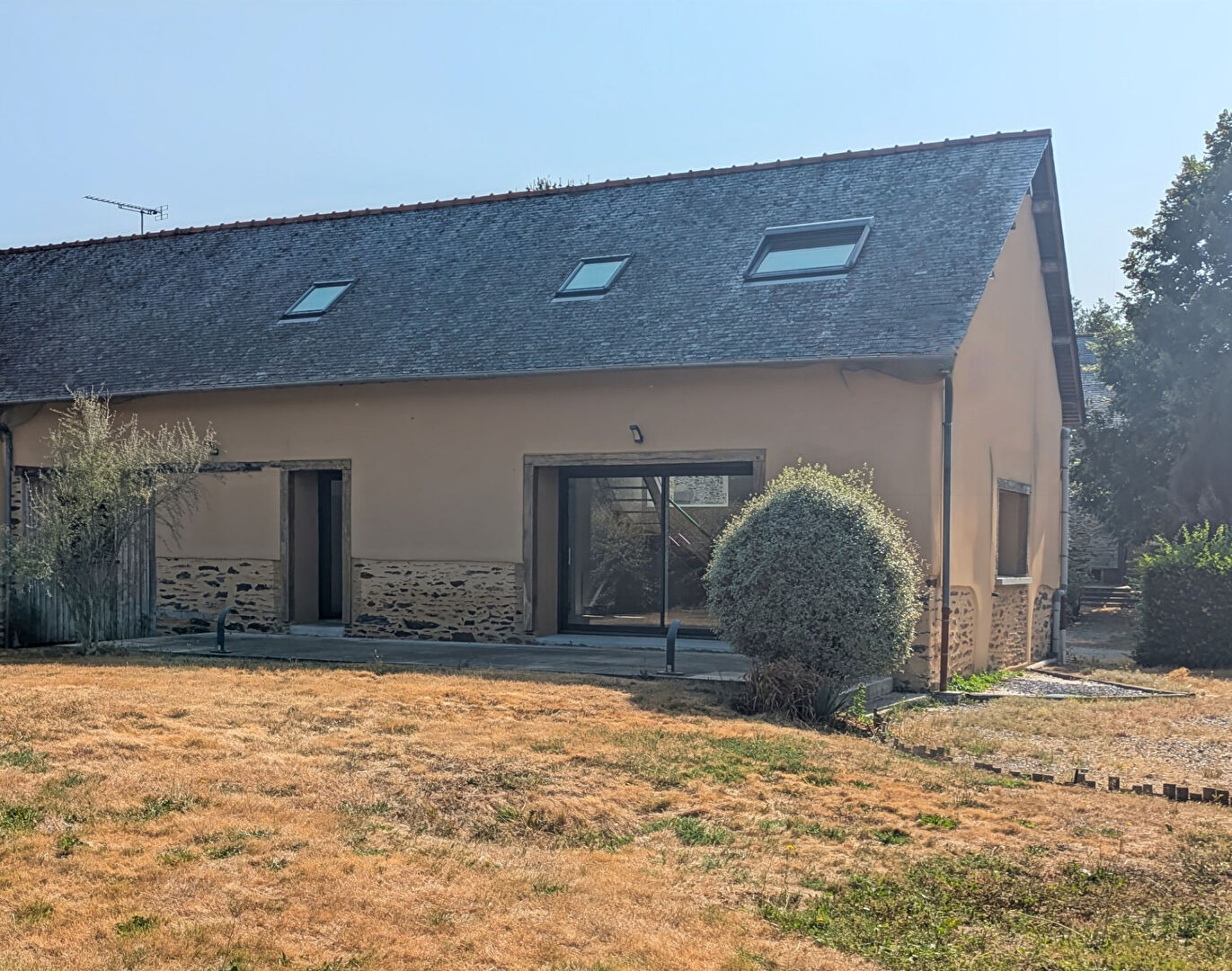 Maison T6 à Acigne