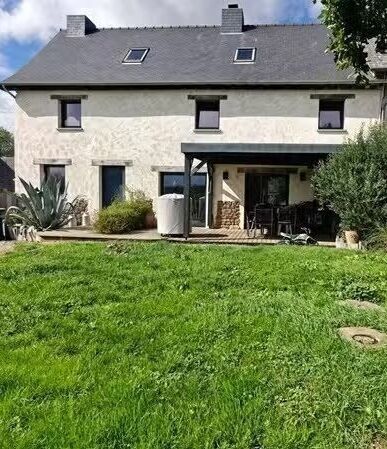 Maison T6 à Longaulnay