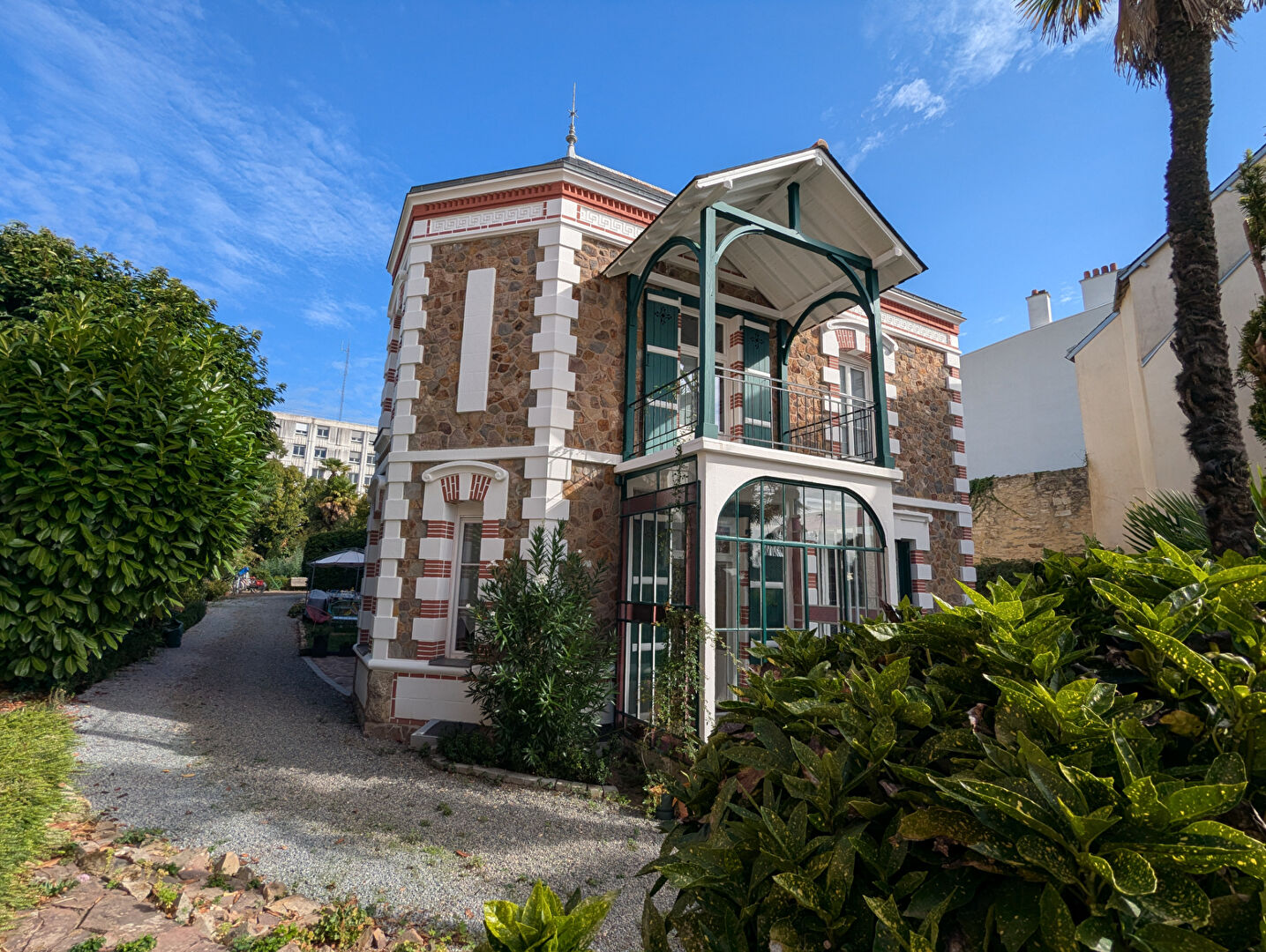 Maison T10 à 