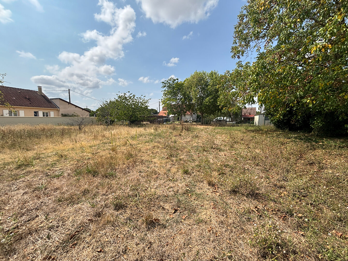 Terrain constructible Maron 1418 m2