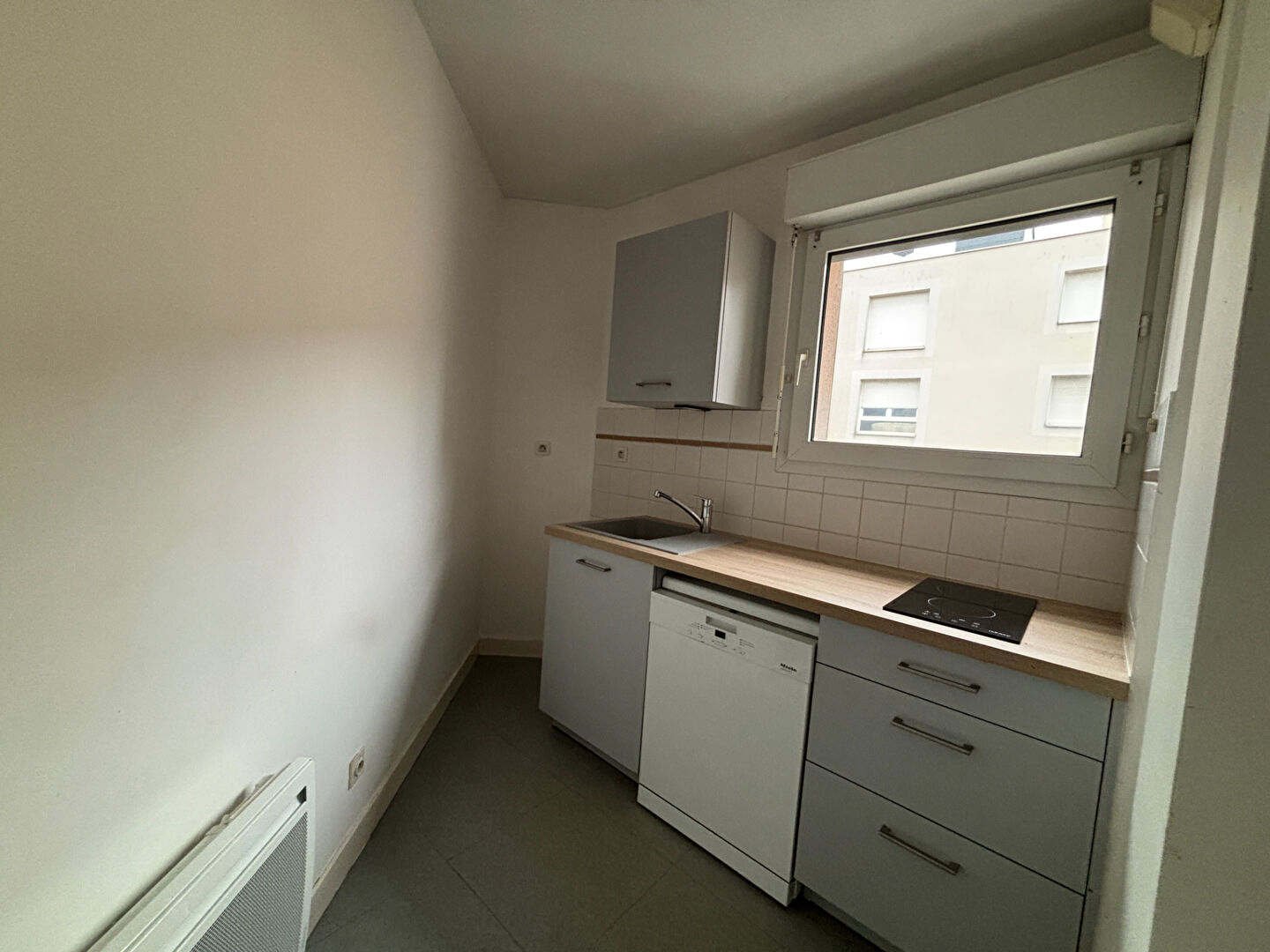 Appartement Châteauroux 2 pièce(s) - balcon -