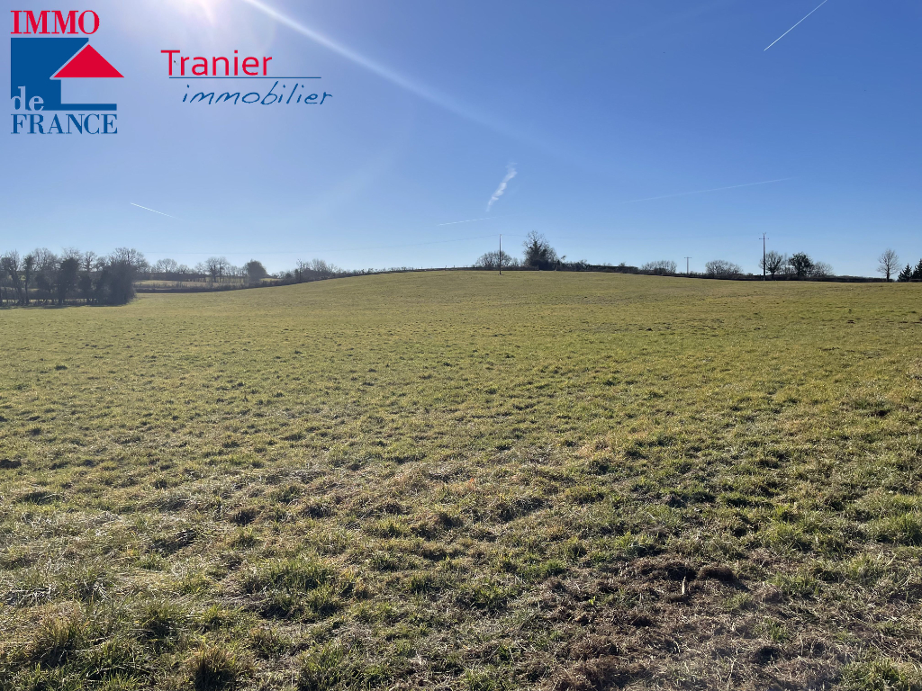 Photo Terrain à bâtir de 2090 m2 image 3/4