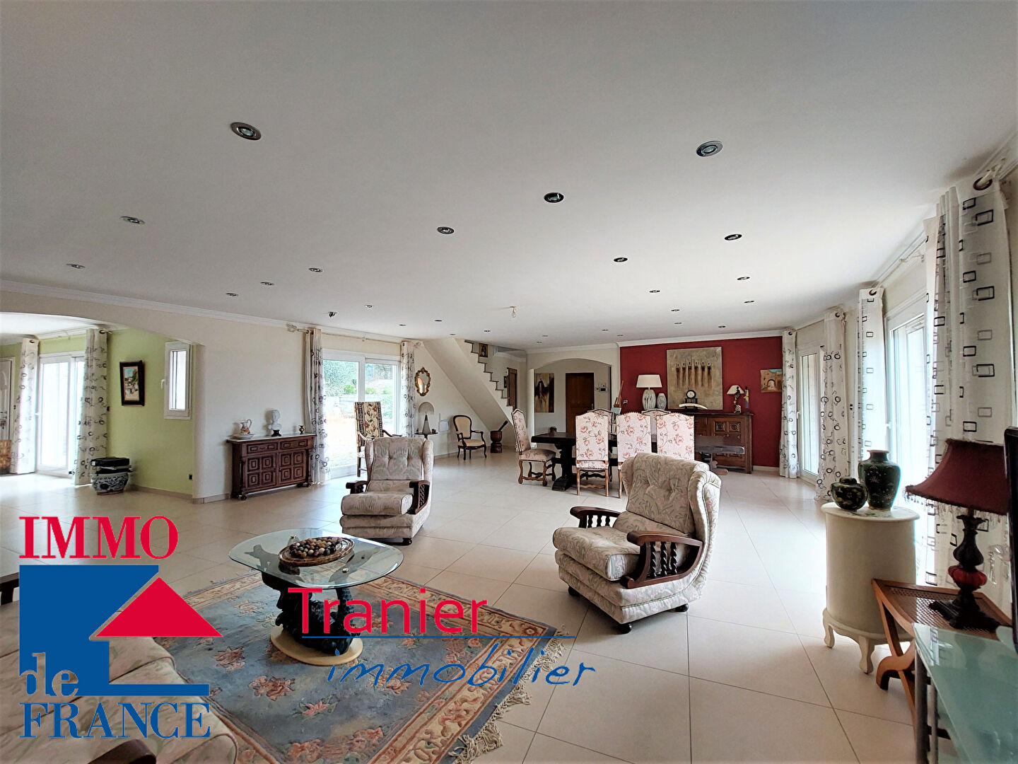 Photo DEMEURE Type méditerranéenne avec piscine sur terrain de 3280m² image 5/6