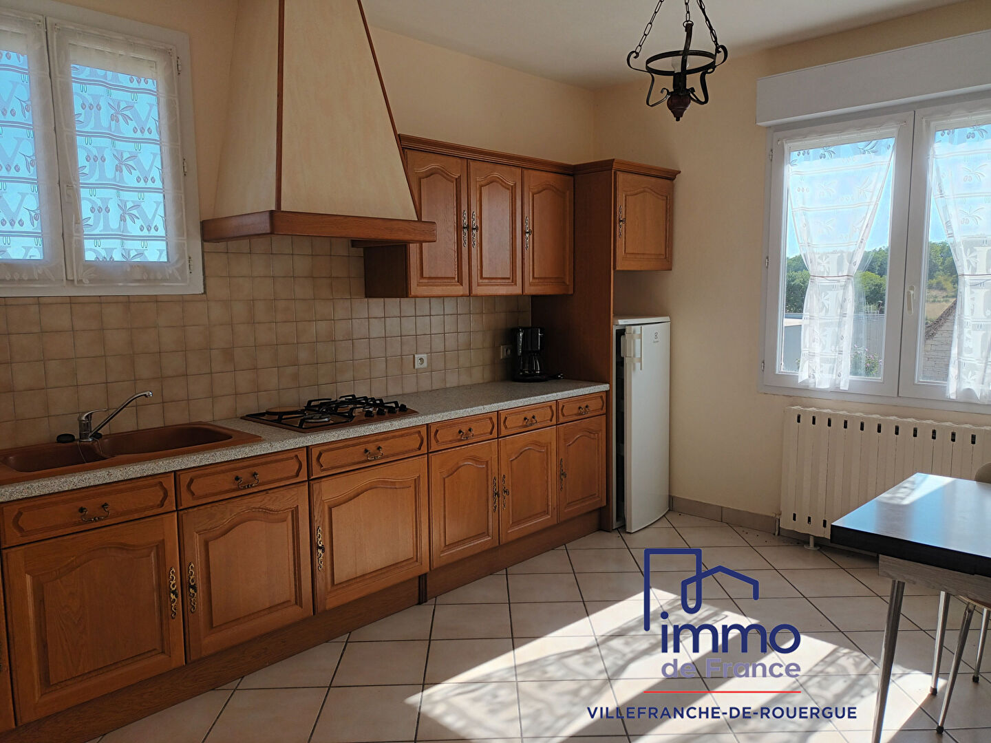 Photo Villeneuve, maison 3 chambres sur 977 m² de terrain proche de toutes commodités à pied image 2/6