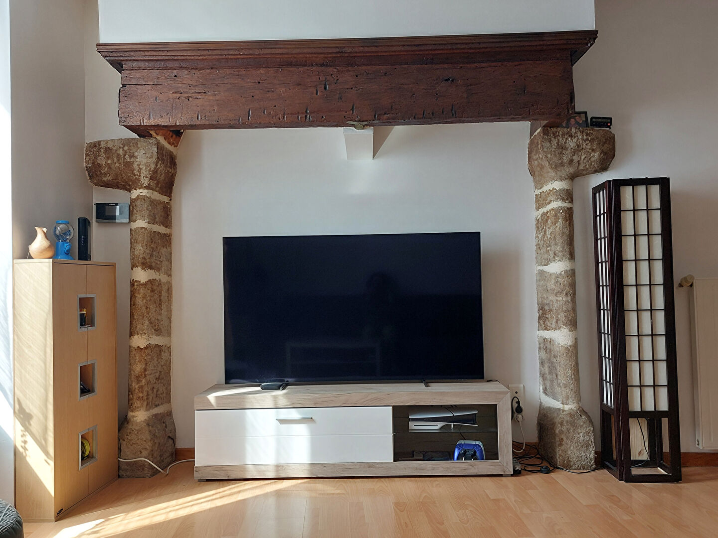 Photo COUP DE COEUR  ! Lumineuse maison T4 de ville 116m² entièrement rénovée image 4/6