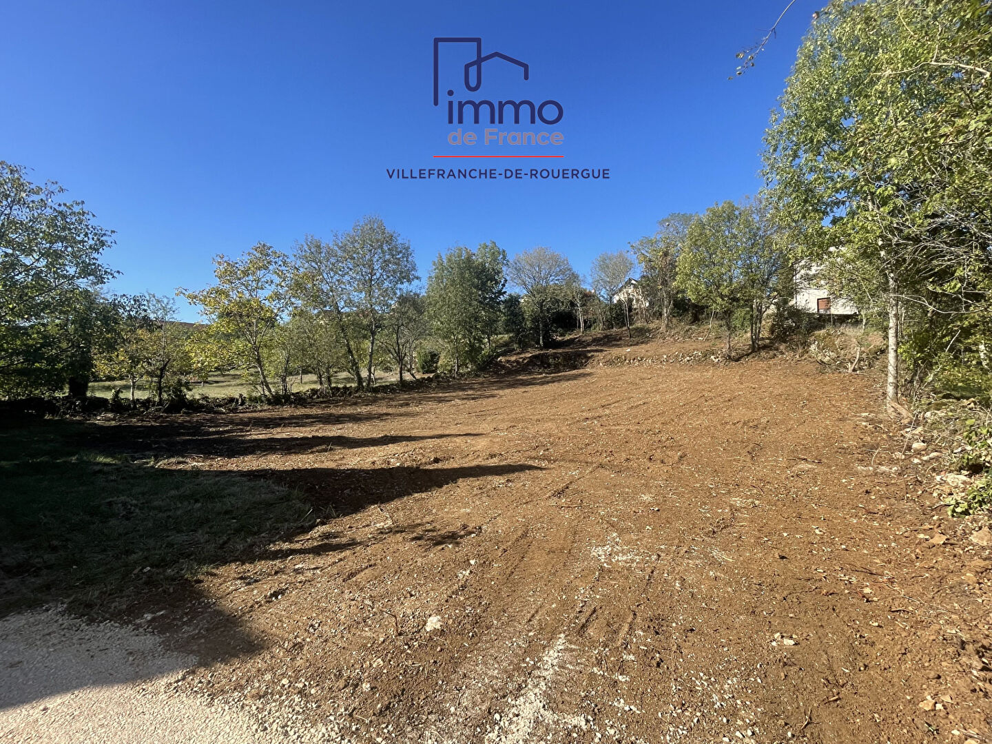 Terrain La Capelle Balaguier 1695 m2