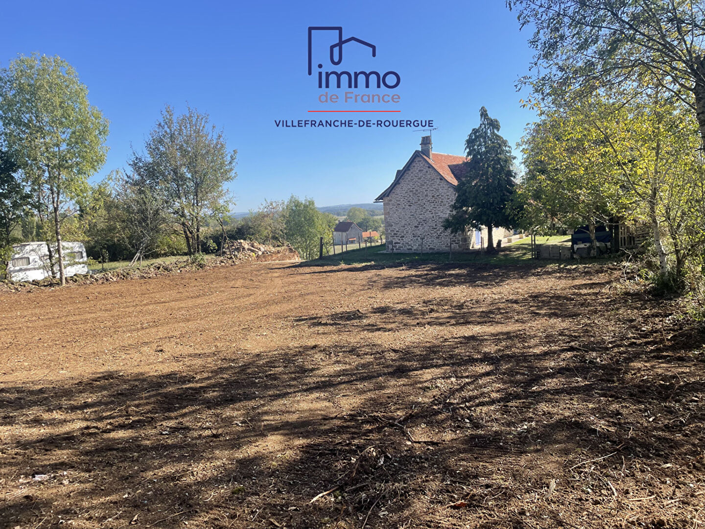 Photo Terrain La Capelle Balaguier 1695 m2 image 3/5