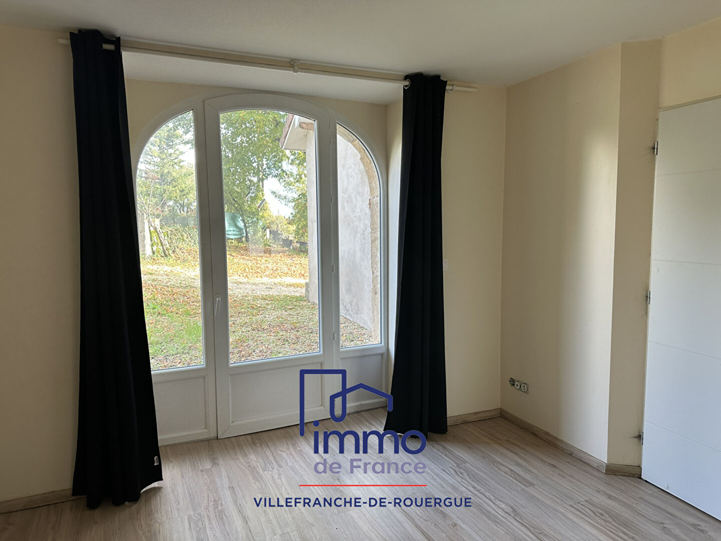 Photo Maison en pierre  3 chambres sur 2222 m² de terrain image 6/6