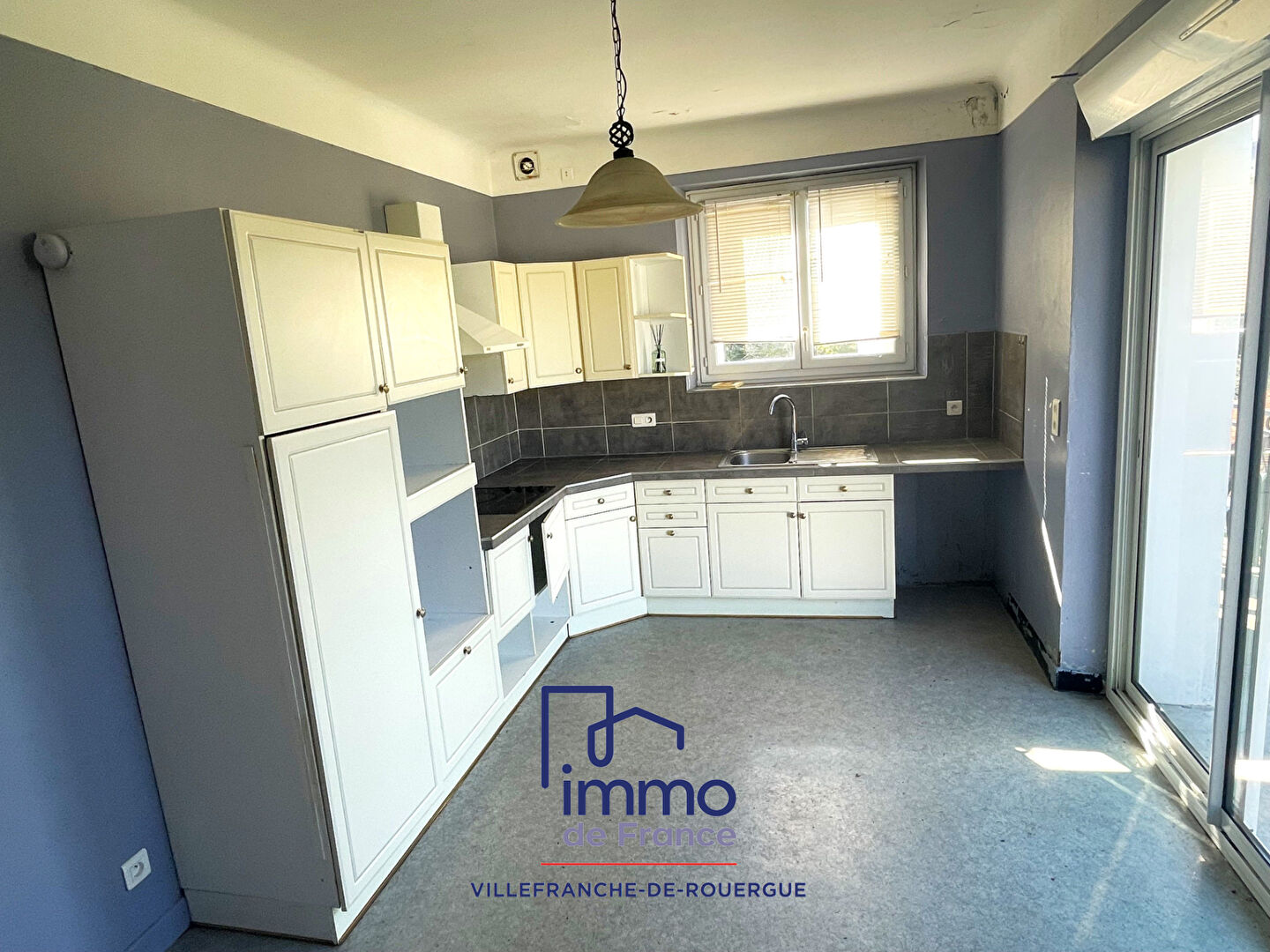 Photo Immeuble - 3 appartements + 2 garages + terrain image 4/6