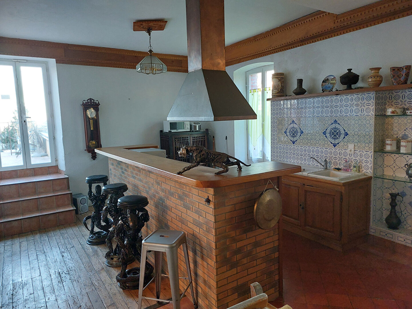 Photo Superbe maison de village rénovée 316m², très beaux volumes, prestations exceptionnelles. image 5/6