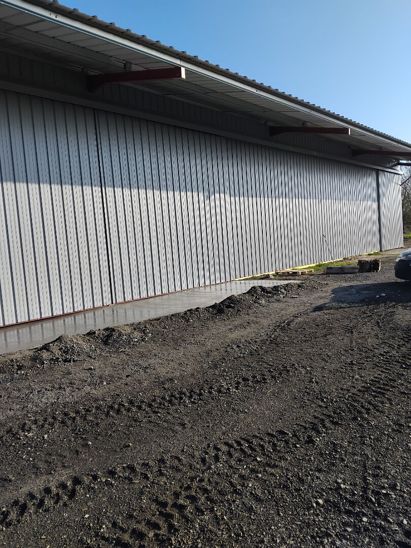 Photo Local neuf, logistique facilitée, emplacement stratégique ! image 2/3