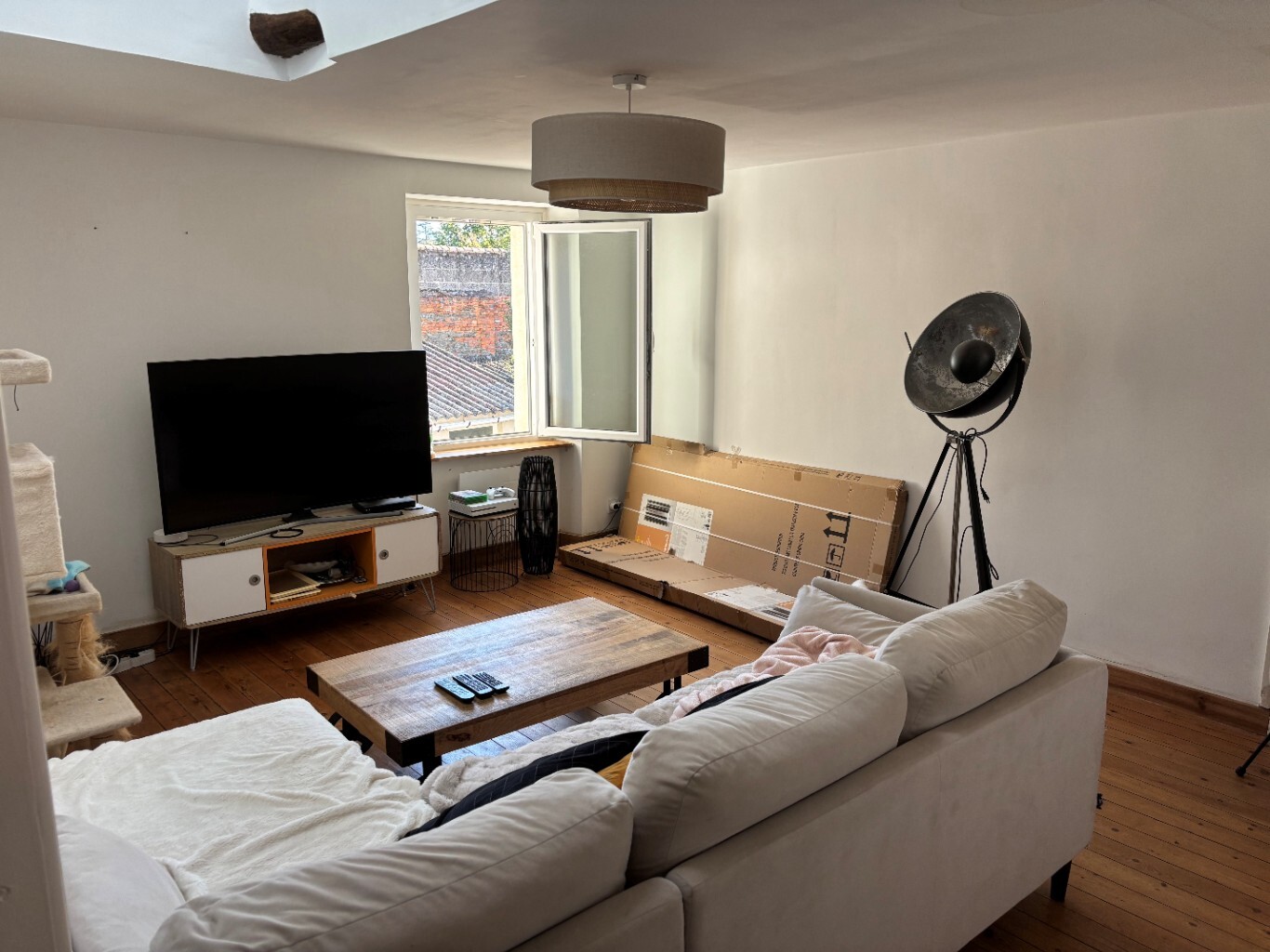 Photo Appartement  moderne au coeur des commodités image 2/5