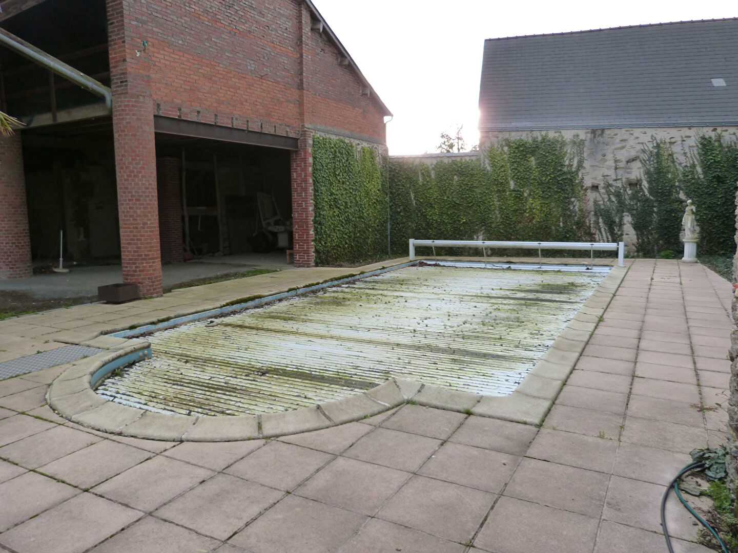 Photo À vendre à VIHIERS - Ensemble immobilier composé de deux maisons d'habitation image 6/6