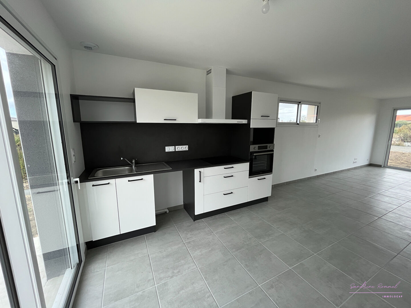 Photo Maison récente de plain-pied - Vihiers (Lys-Haut-Layon) image 6/6