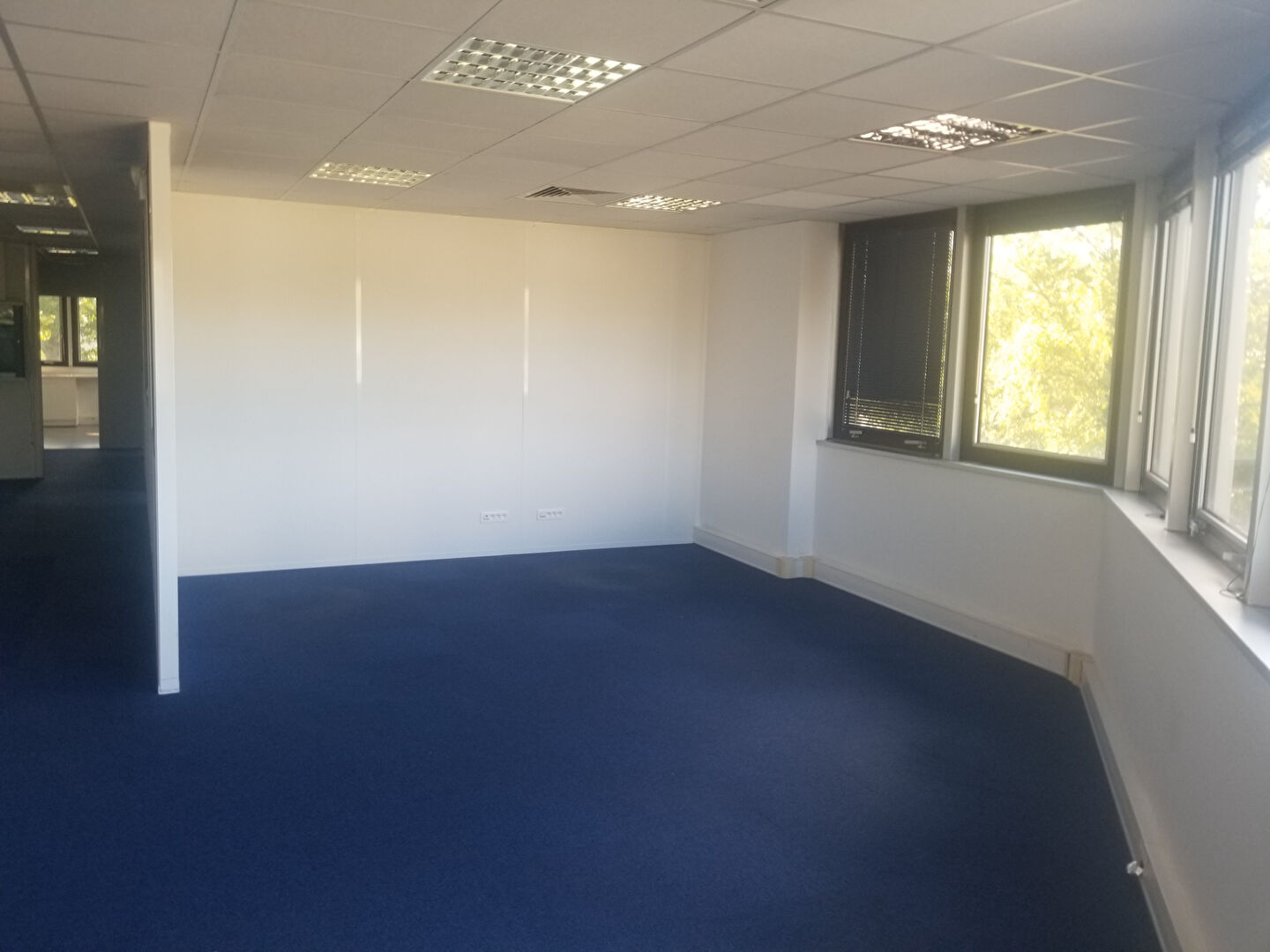 Photo Bureaux à louer Bruges image 4/5