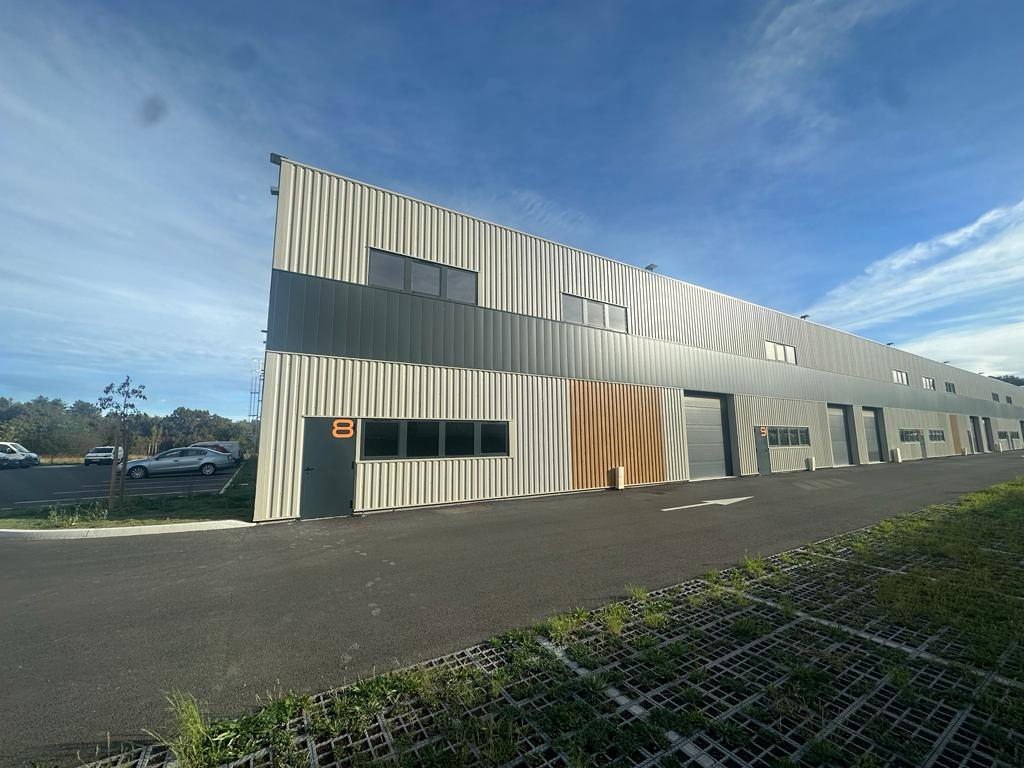 Entrepôt à louer Salleboeuf