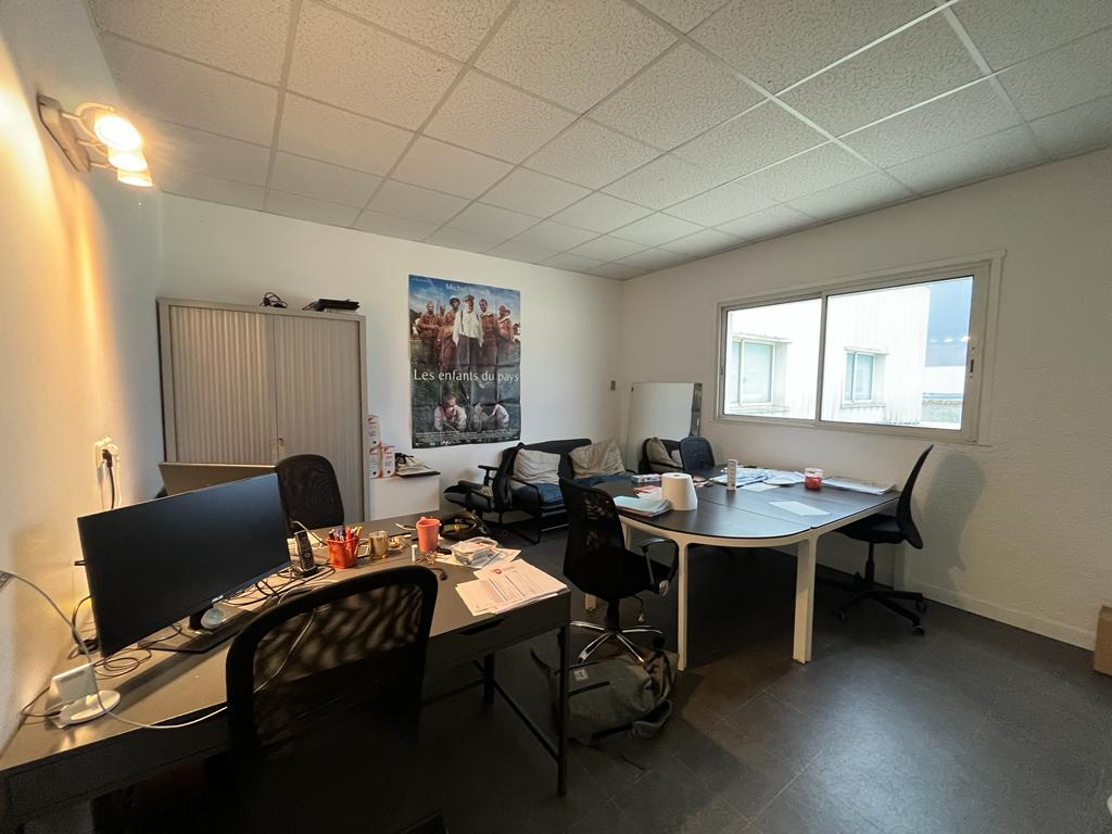 Photo Bureaux  ERP à louer BORDEAUX image 3/5