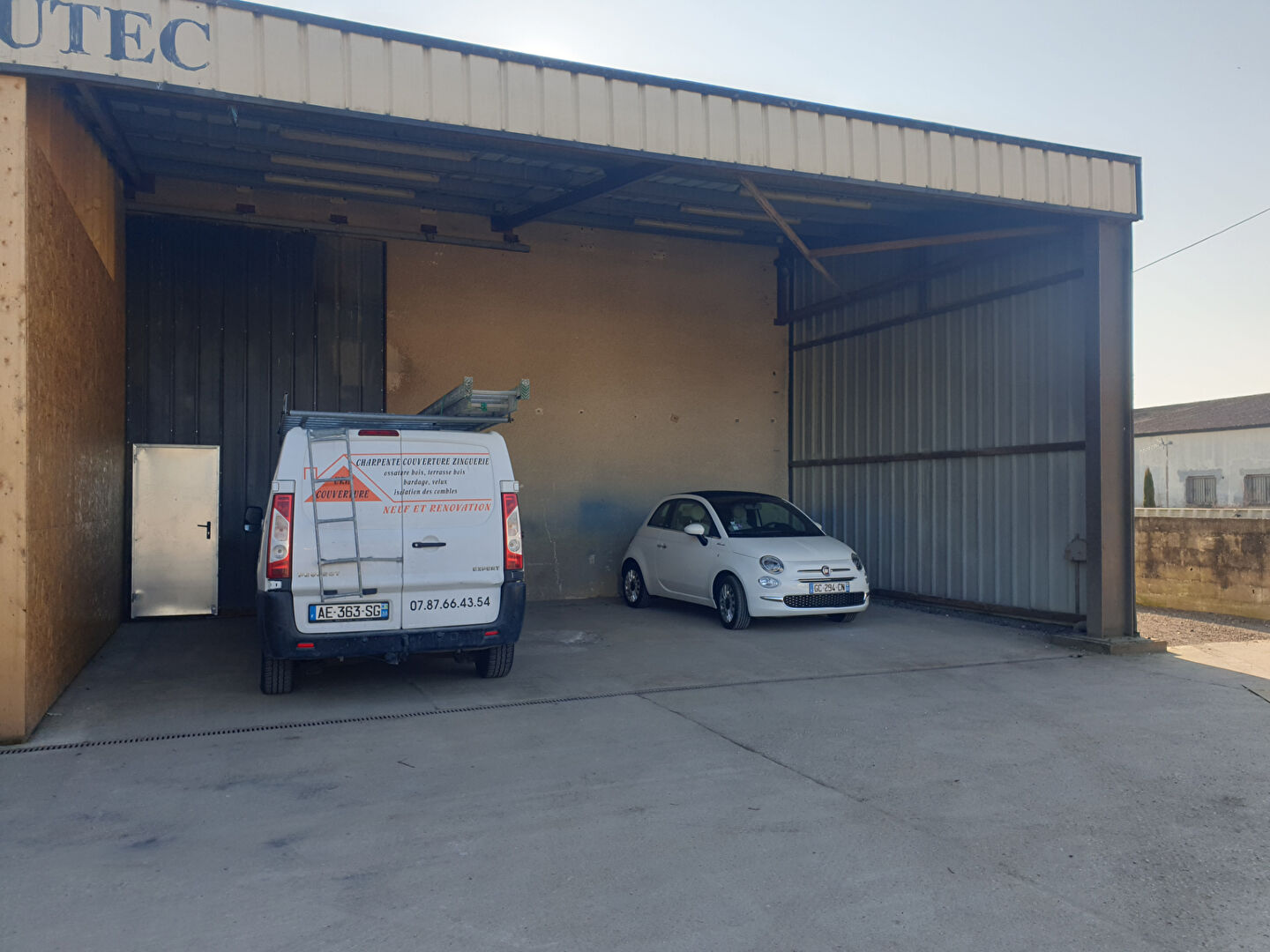 Photo Entrepôt à louer IZON image 3/4