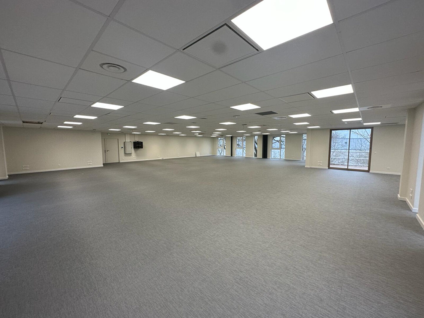 Photo Plateau de Bureaux à louer BRUGES image 5/6