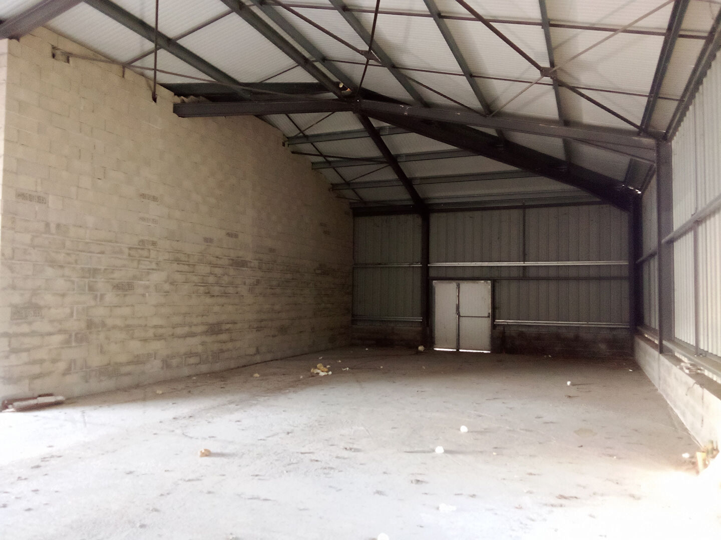 Entrepôt à louer EYSINES