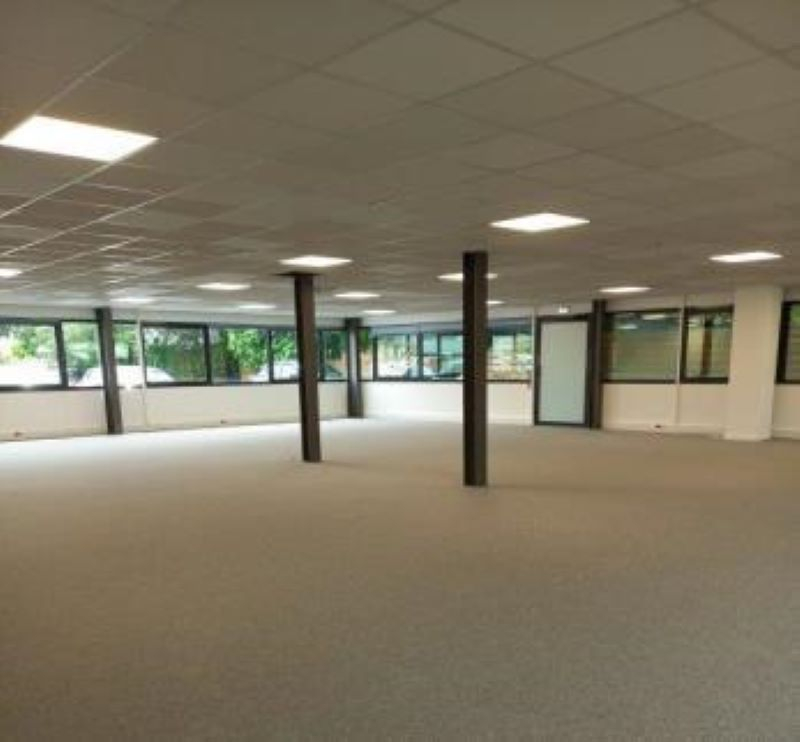 Photo Bureaux a louer MÉRIGNAC image 3/5