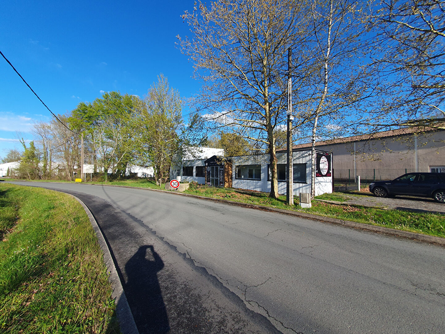 Bureaux à louer BEYCHAC et CAILLEAU
