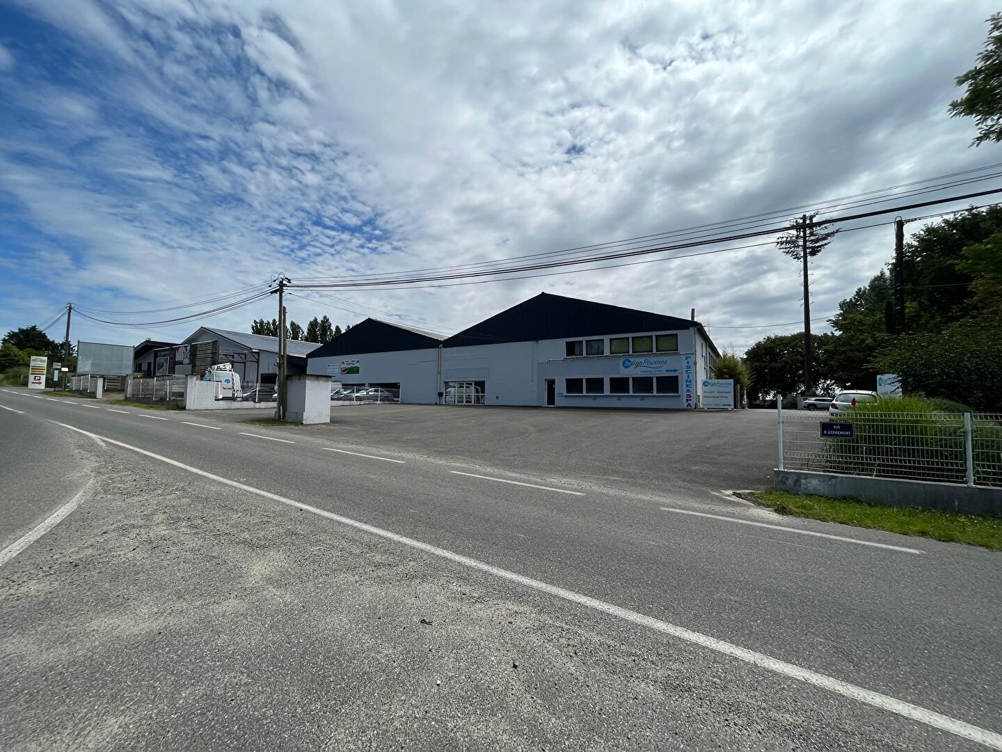 Entrepôt à vendre DAX