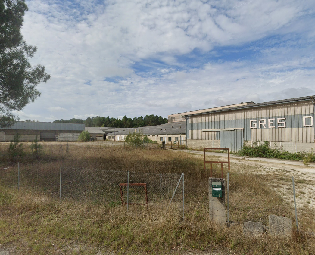 Site industriel à louer BUSSAC FORET