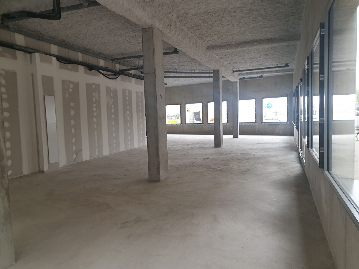 Photo Local à louer BORDEAUX image 2/2