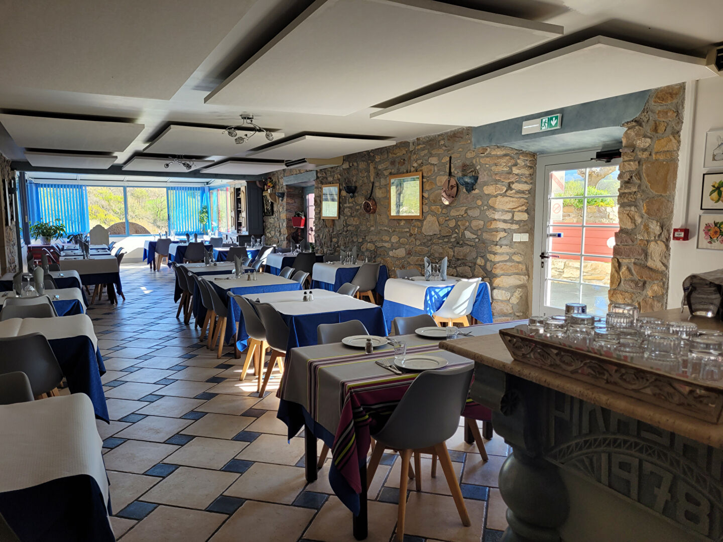 Photo Hôtel à vendre SARE image 3/6