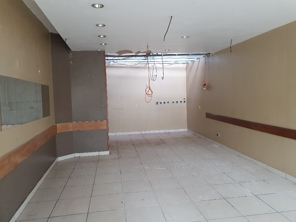 Photo Local commercial à louer BORDEAUX image 3/3